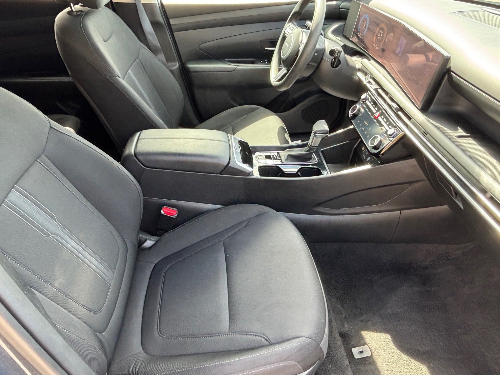 Used 2025 Hyundai Tucson SEL FWD image 31