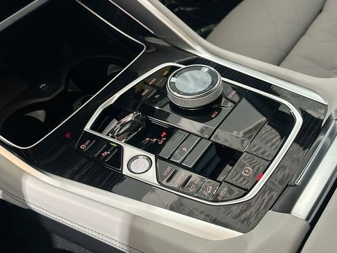 New 2027 BMW X6 xDrive40i AWD/4WD image 17