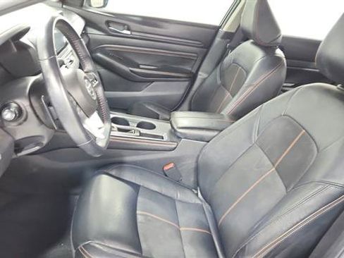 Used 2021 Nissan Altima 2.5 SR image 12