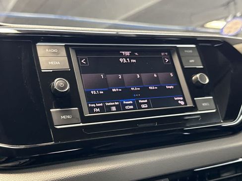 Certified 2024 Volkswagen Taos S FWD image 17