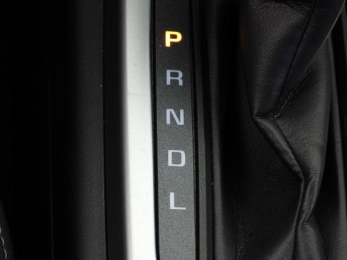 Used 2021 Chevrolet Colorado LT RWD image 80