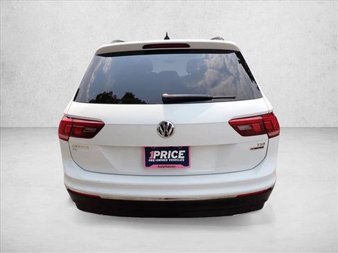 Used 2018 Volkswagen Tiguan S AWD/4WD image 3