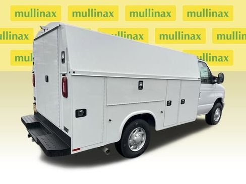 New 2025 Ford E-350 and Econoline 350 Super Duty w/ Power Equipment Group image 3