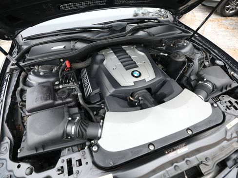 Used 2008 BMW 750i image 23