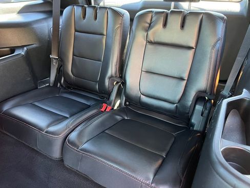 Used 2018 Ford Explorer Sport w/ Equipment Group 401A AWD/4WD image 8