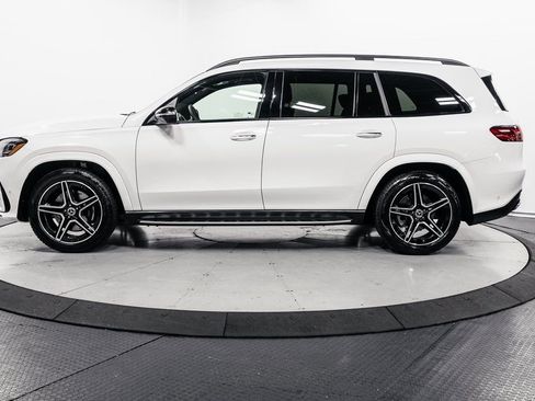 Certified 2026 Mercedes-Benz GLS 450 4MATIC image 4