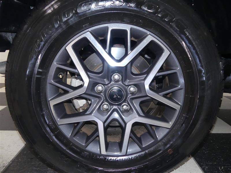 Used 2025 Jeep Wrangler Unlimited Sahara AWD/4WD image 34