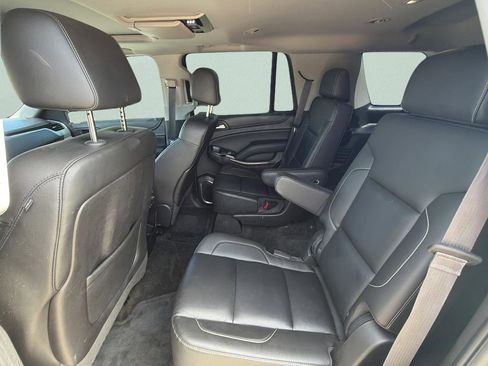 Used 2015 Chevrolet Tahoe LT RWD image 16