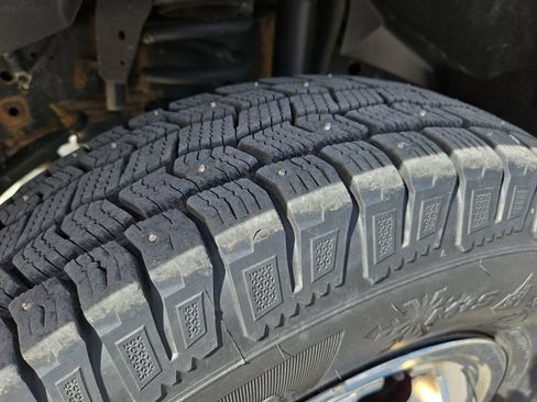 Used 2021 RAM 3500 Tradesman w/ Chrome Appearance Group AWD/4WD image 11
