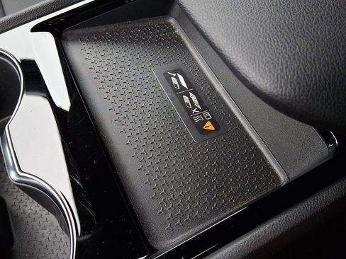 Used 2025 Chevrolet Blazer EV LT image 22