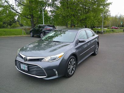 Used 2017 Toyota Avalon XLE Premium w/ All Weather Liner Package