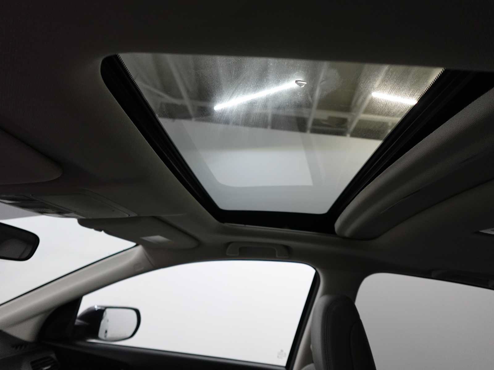 Used 2014 Honda CR-V EX-L image 24