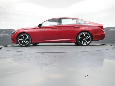 Certified 2022 Honda Accord Sport image 32