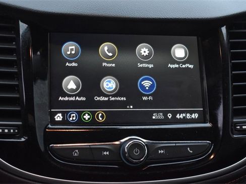 Used 2019 Chevrolet Trax LT w/ LT Convenience Package image 27