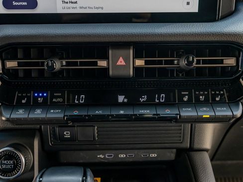 Used 2025 Toyota Land Cruiser w/ Premium Package image 28