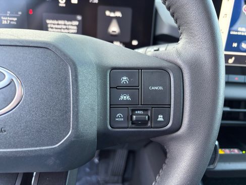 Used 2026 Toyota RAV4 XLE Premium AWD/4WD image 15