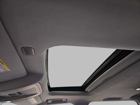 Used 2018 GMC Sierra 1500 Denali w/ Denali Ultimate Package image 35