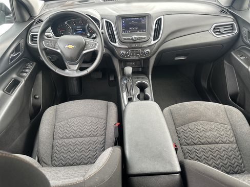 Used 2024 Chevrolet Equinox LT FWD image 23