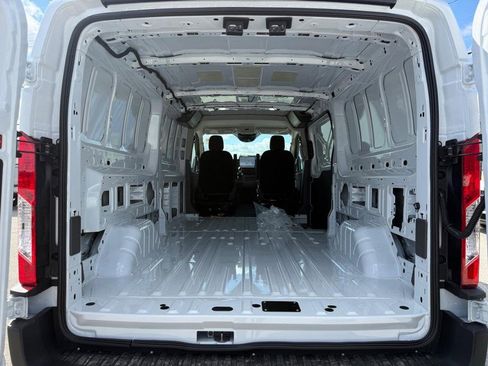 New 2026 Ford Transit 250 Low Roof AWD image 5