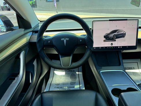 Used 2023 Tesla Model 3 Standard Range RWD image 18