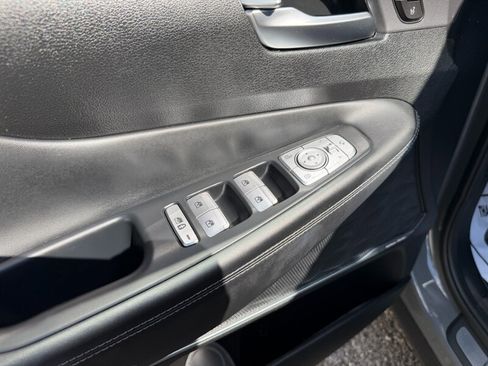Used 2023 Hyundai Santa Fe Calligraphy FWD image 17