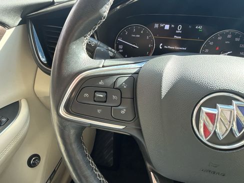 Used 2021 Buick Envision Avenir image 19