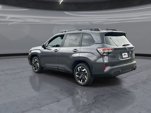 New 2026 Subaru Forester Premium AWD/4WD image 4