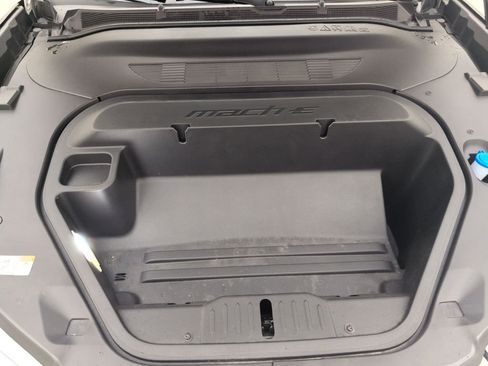 Used 2025 Ford Mustang Mach-E Premium w/ Sport Appearance Package image 38