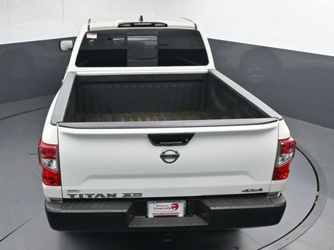 Used 2022 Nissan Titan S image 35