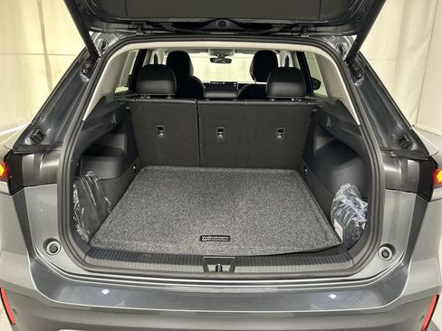 Certified 2026 Volkswagen Tiguan SE AWD/4WD image 21