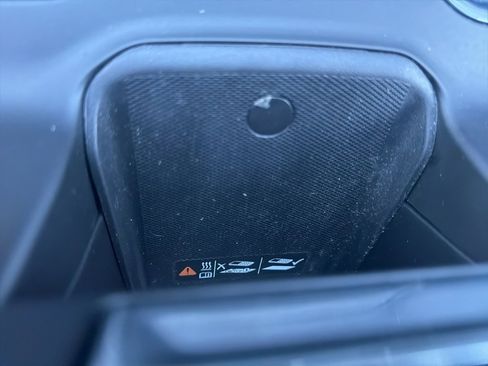 Used 2024 Chevrolet Silverado 1500 LT Trail Boss w/ LT Trail Boss Premium Package image 26