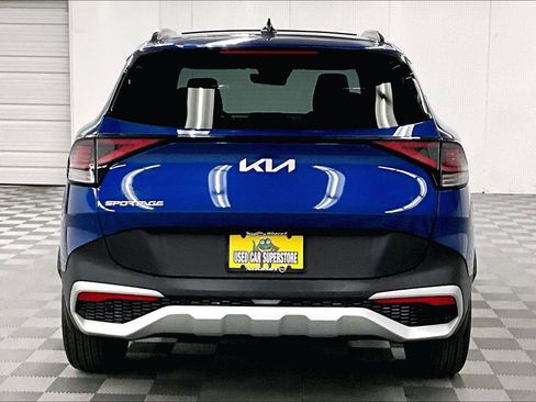 Used 2025 Kia Sportage EX w/ Premium Package FWD image 5