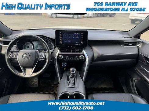 Used 2021 Toyota Venza XLE w/ Softex Package AWD/4WD image 30