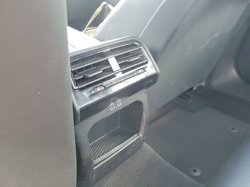 Used 2024 BMW 530i image 20