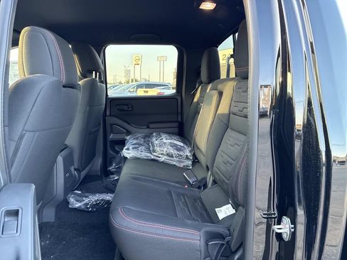 New 2026 Nissan Frontier PRO-4X w/ Tow Package AWD/4WD image 5