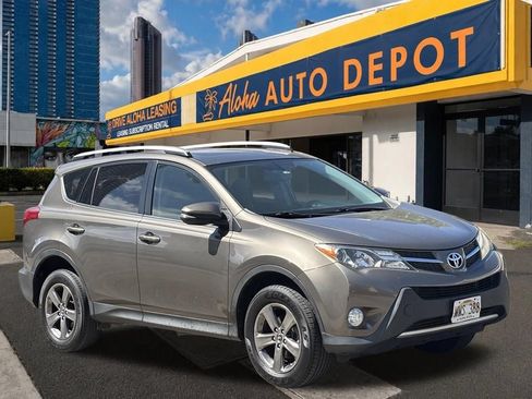 Used 2015 Toyota RAV4 XLE AWD/4WD image 6