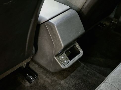 Used 2025 Kia K4 FWD image 28