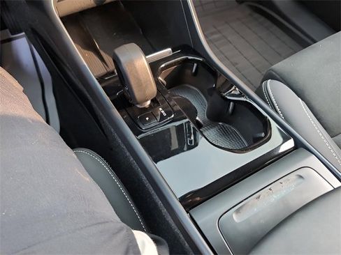 Used 2023 Volvo XC40 Recharge Ultimate w/ Protection Package Premier image 31