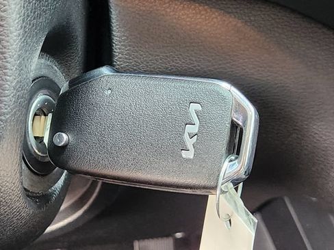 Used 2024 Kia Soul LX w/ Option Group 015 FWD image 20