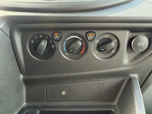 Used 2019 Ford Transit 150 XL RWD image 22