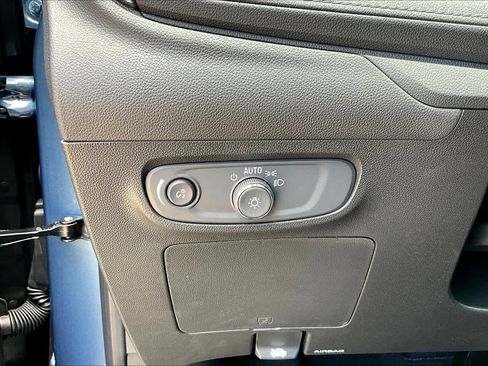 Used 2025 Buick Encore GX Sport Touring w/ Advanced Technology Package image 18