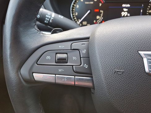 Used 2022 Cadillac XT4 Premium Luxury w/ Enhanced Visibility Package image 20