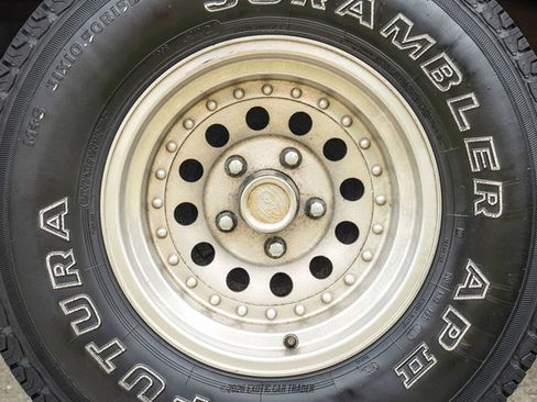 Used 1989 Chevrolet Silverado 1500 2WD Regular Cab image 83