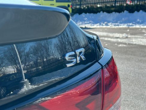 Certified 2022 Nissan Sentra SR w/ Trunk Package image 11