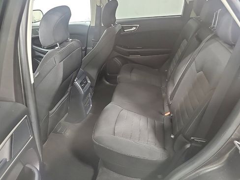 Used 2019 Ford Edge SEL image 12