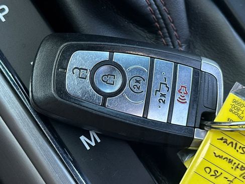 Used 2019 Ford F150 Platinum w/ Equipment Group 701A Luxury image 25