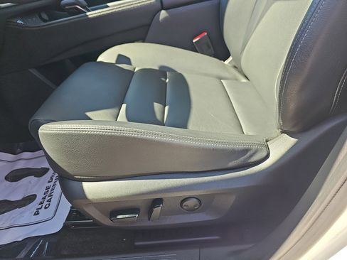 Used 2023 Nissan Rogue SL FWD image 30