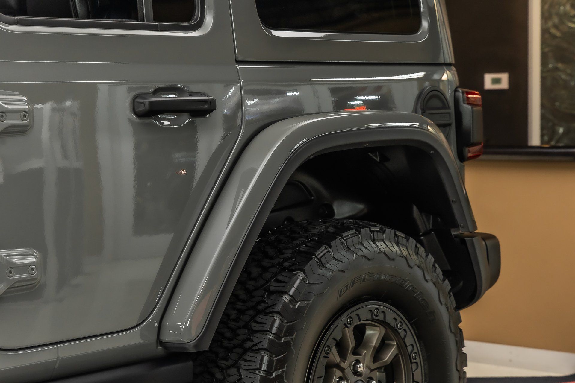 Used 2021 Jeep Wrangler Unlimited Rubicon w/ Trailer Tow Package AWD/4WD image 31