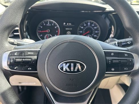 Used 2021 Kia K5 LXS image 17
