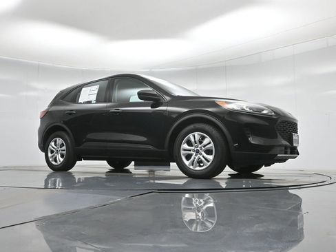 Certified 2020 Ford Escape S FWD image 47